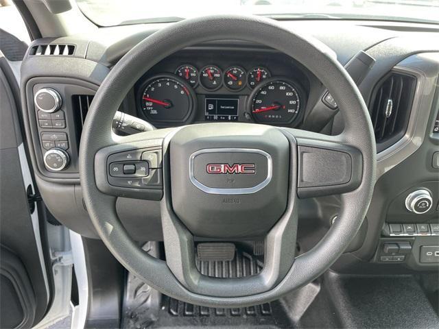 new 2025 GMC Sierra 1500 car, priced at $39,530
