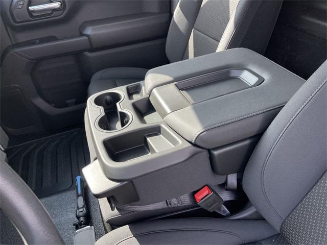 new 2025 GMC Sierra 1500 car, priced at $39,530