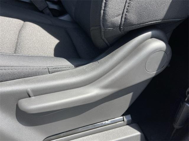 new 2025 GMC Sierra 1500 car, priced at $40,030