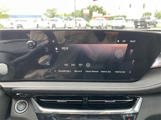 new 2025 Buick Envista car, priced at $31,135