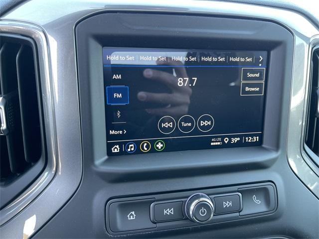 new 2025 GMC Sierra 1500 car, priced at $40,030
