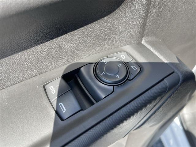 new 2025 GMC Sierra 1500 car, priced at $40,030