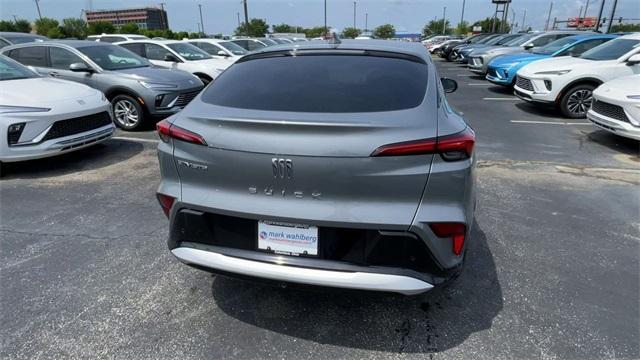 new 2025 Buick Envista car, priced at $29,495