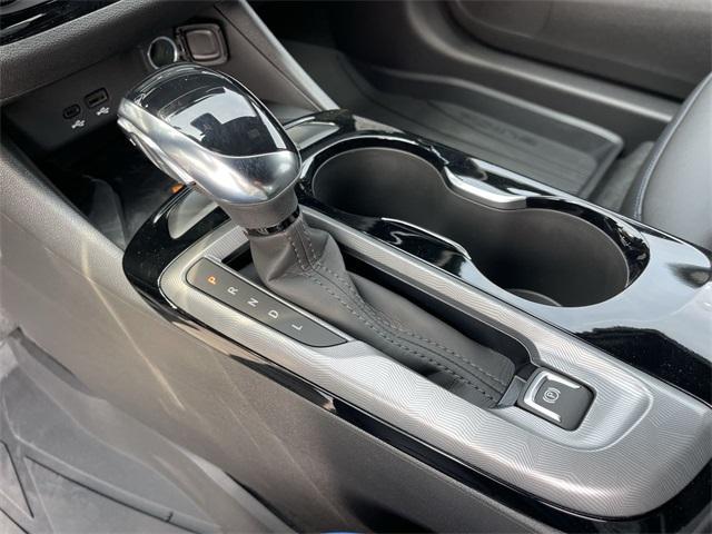 new 2025 Buick Envista car, priced at $29,495