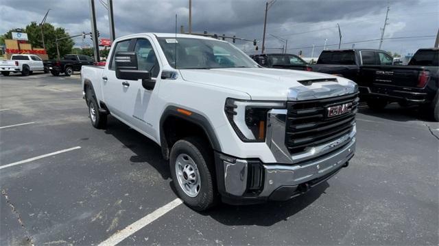 new 2025 GMC Sierra 2500 car, priced at $54,325