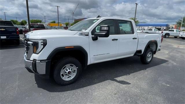 new 2025 GMC Sierra 2500 car, priced at $54,325