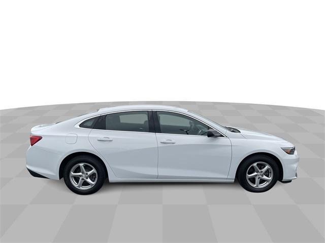 used 2018 Chevrolet Malibu car, priced at $15,981