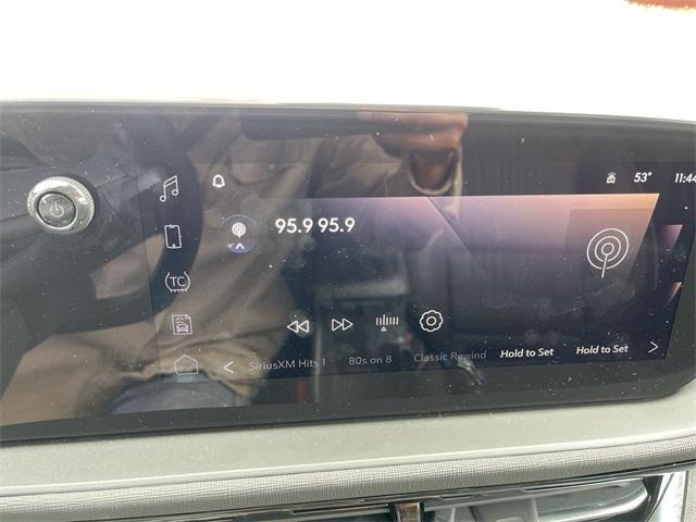 new 2025 Buick Envista car, priced at $31,110