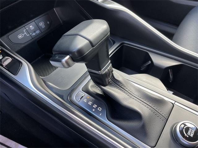 used 2024 Kia Sorento car, priced at $31,888