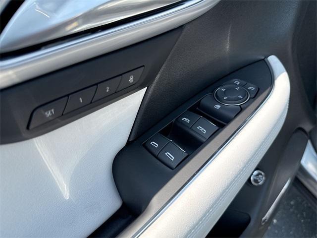 new 2025 Buick Envision car, priced at $47,595