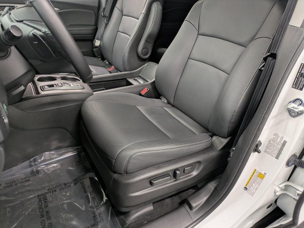 used 2022 Honda Pilot car, priced at $29,995