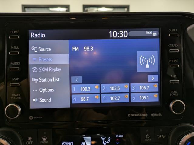used 2022 Toyota Highlander car, priced at $37,821
