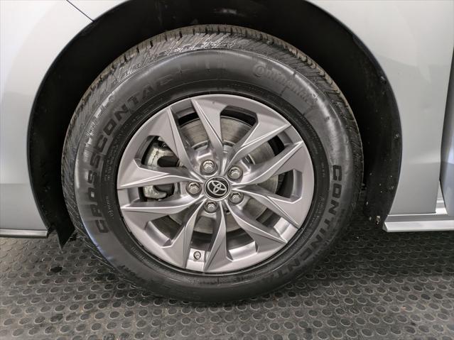 used 2023 Toyota Sienna car, priced at $39,994