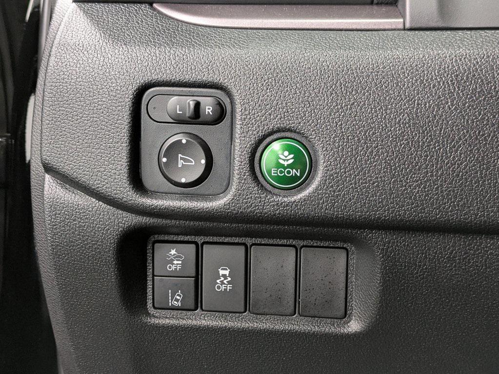 used 2022 Honda Pilot car, priced at $33,494