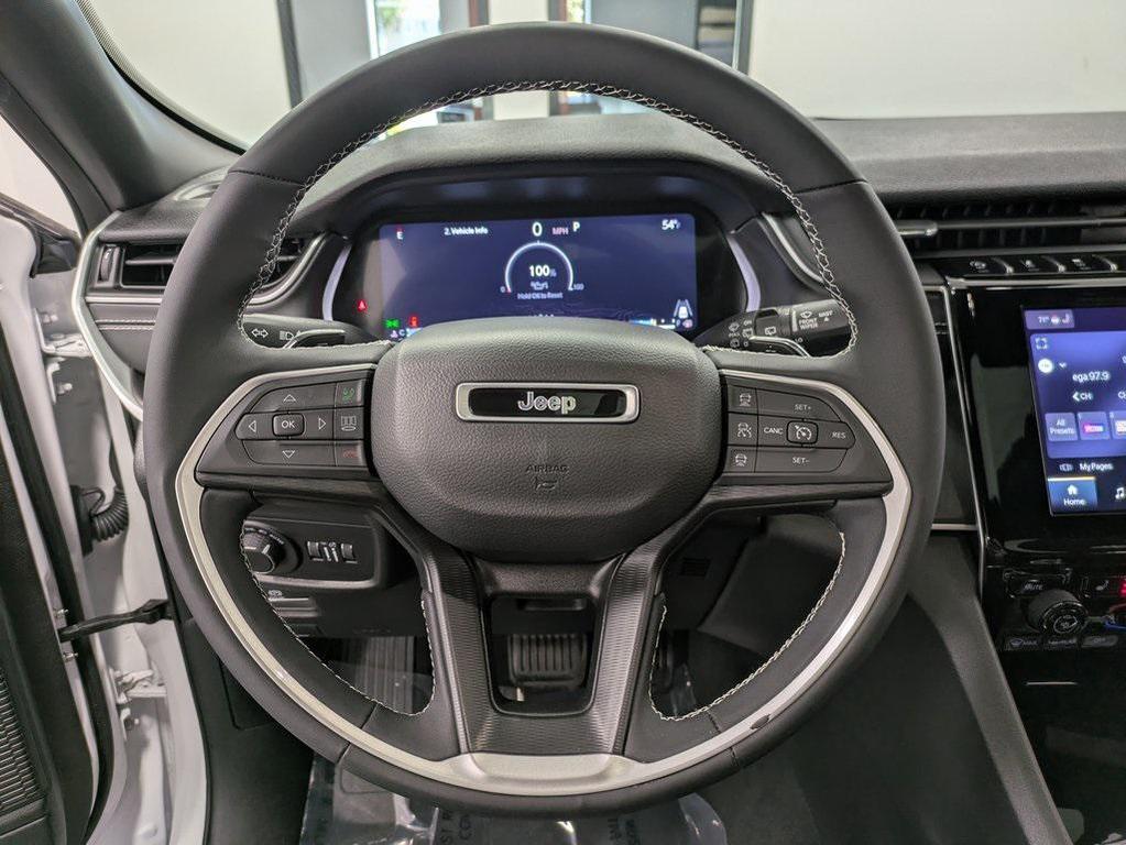 used 2023 Jeep Grand Cherokee car, priced at $31,387