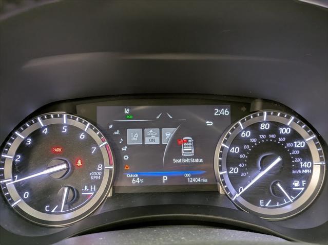 used 2022 Toyota Highlander car, priced at $39,882
