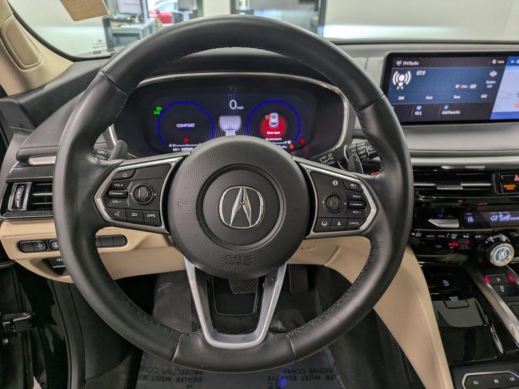 used 2023 Acura MDX car, priced at $40,776