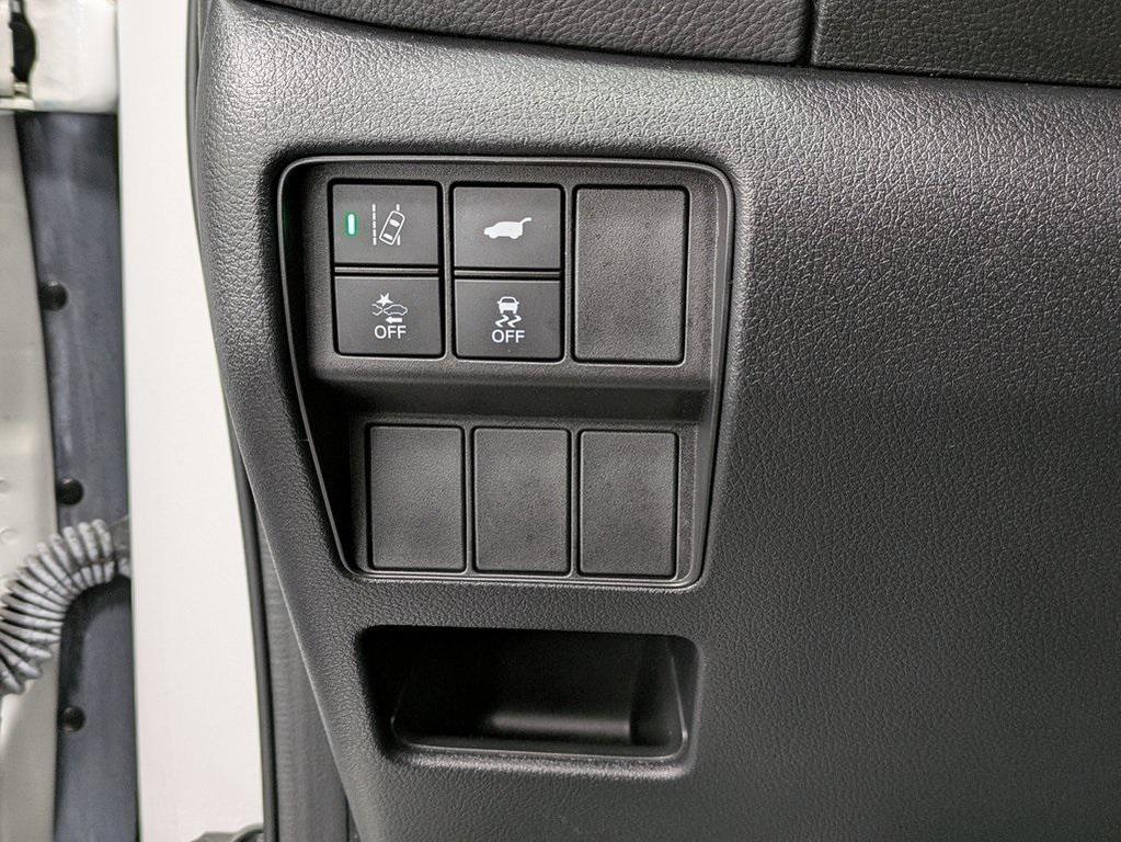 used 2022 Honda CR-V car, priced at $29,897