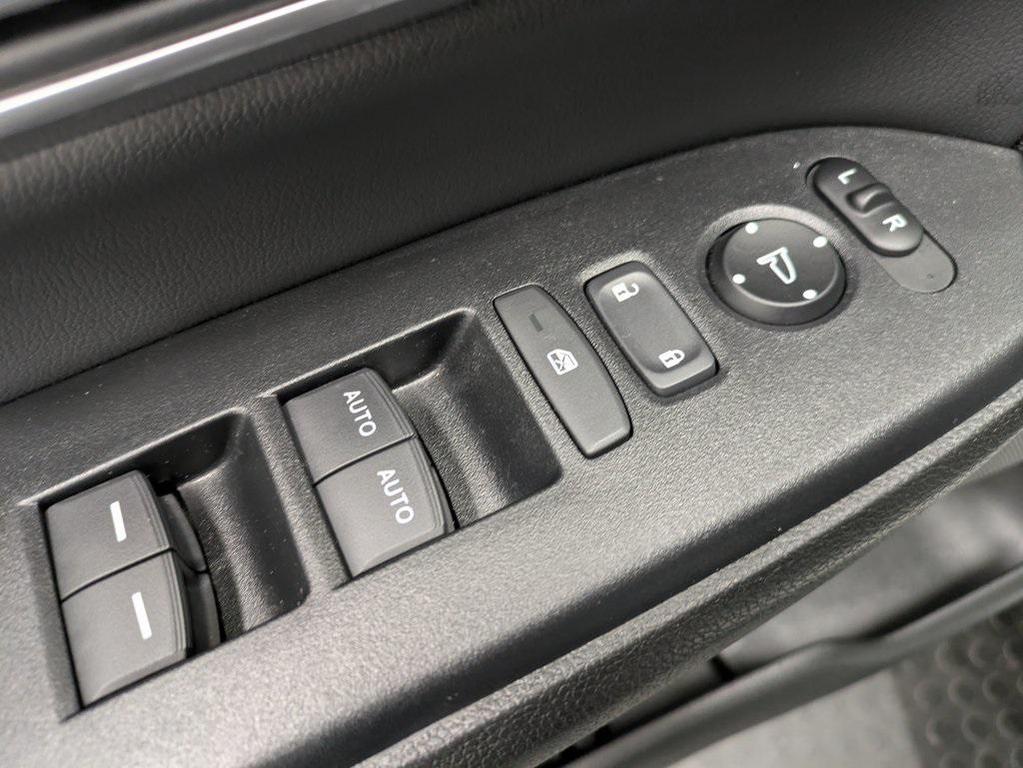 used 2022 Honda CR-V car, priced at $29,897