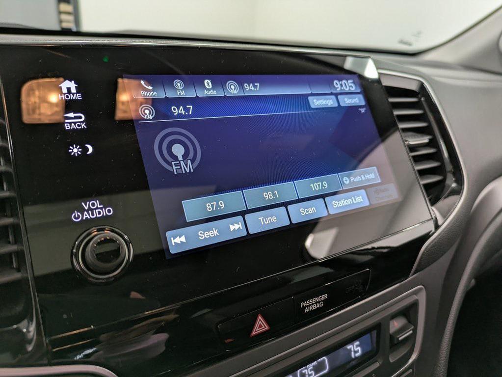 used 2022 Honda Pilot car, priced at $31,644