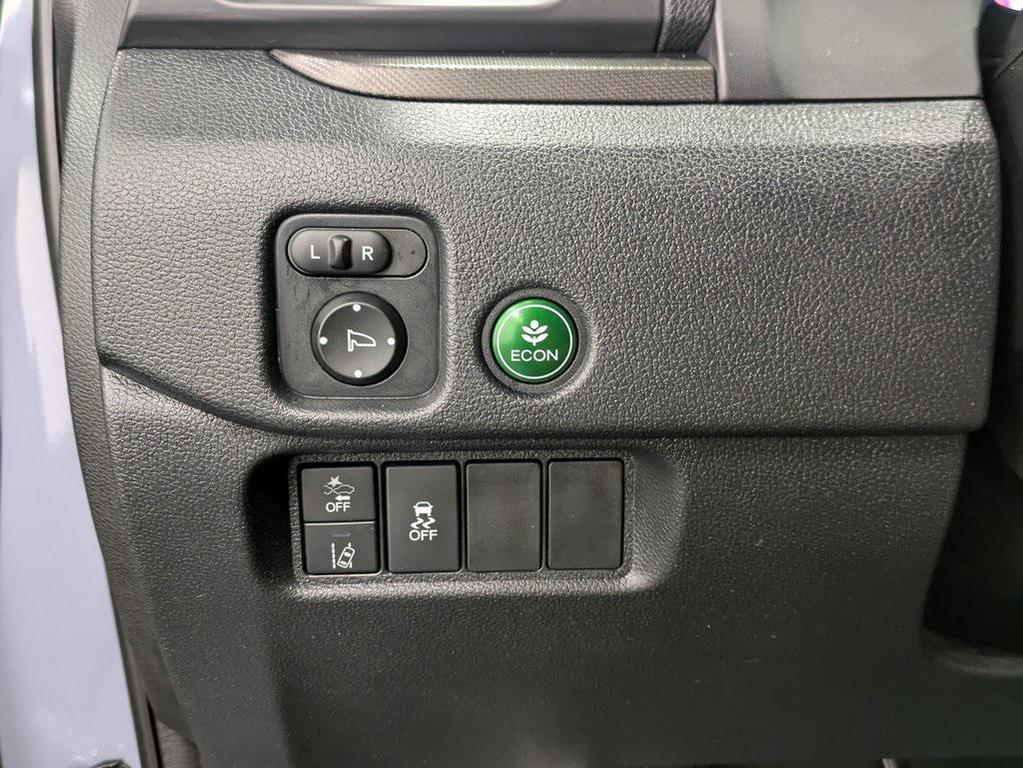 used 2022 Honda Pilot car, priced at $30,498