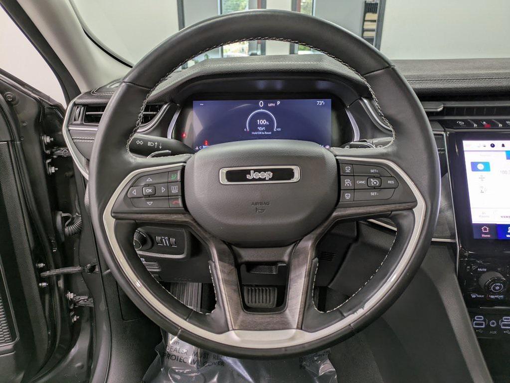 used 2022 Jeep Grand Cherokee car, priced at $29,339