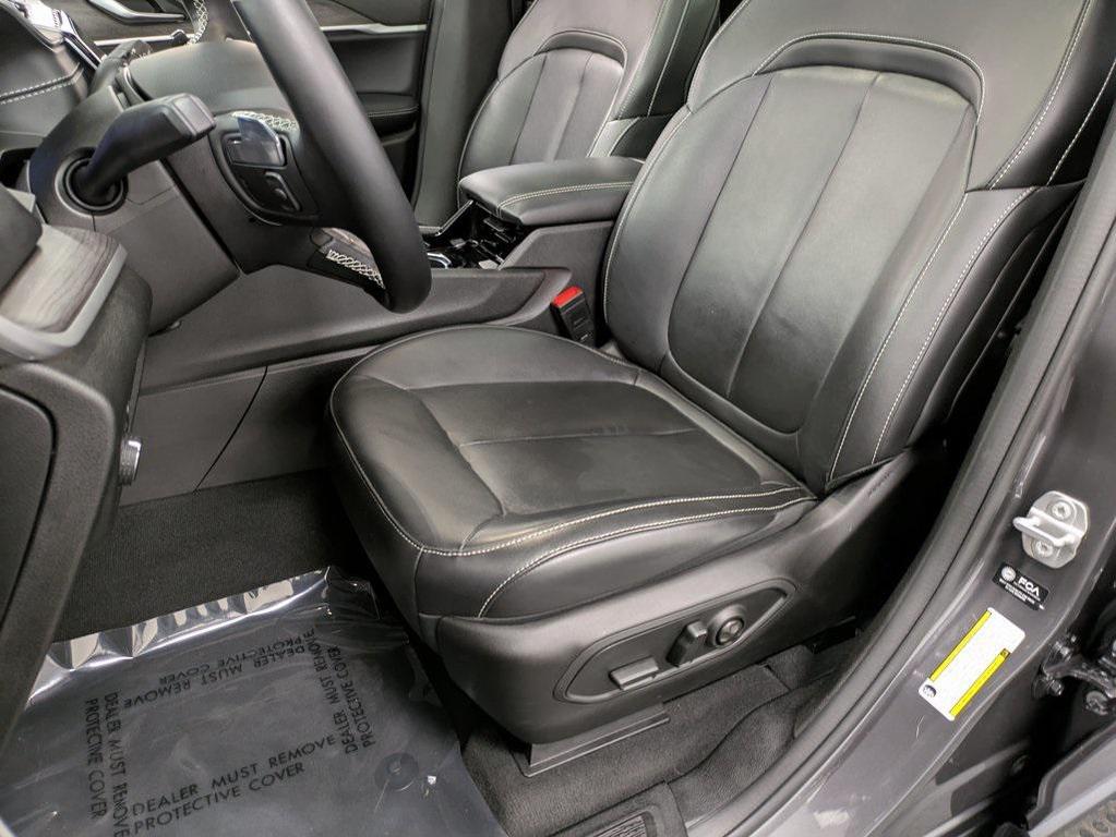 used 2022 Jeep Grand Cherokee car, priced at $29,339