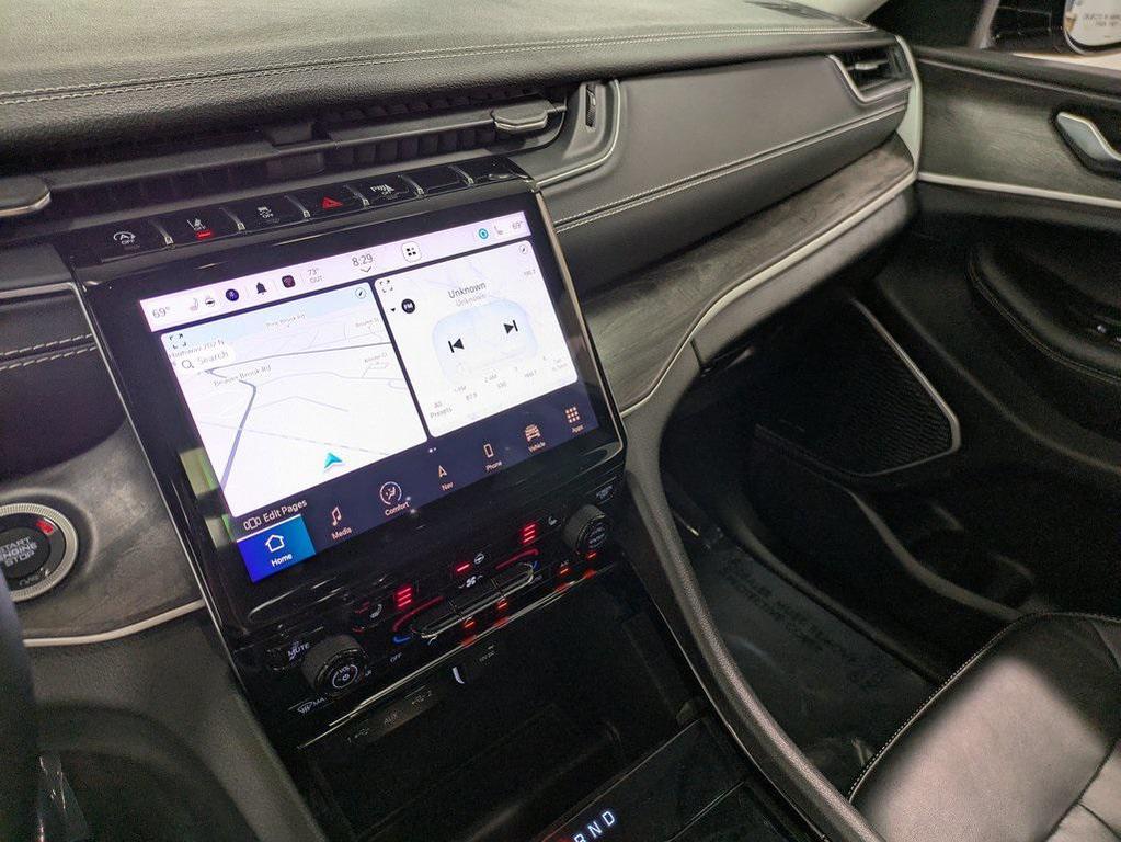 used 2022 Jeep Grand Cherokee car, priced at $29,339