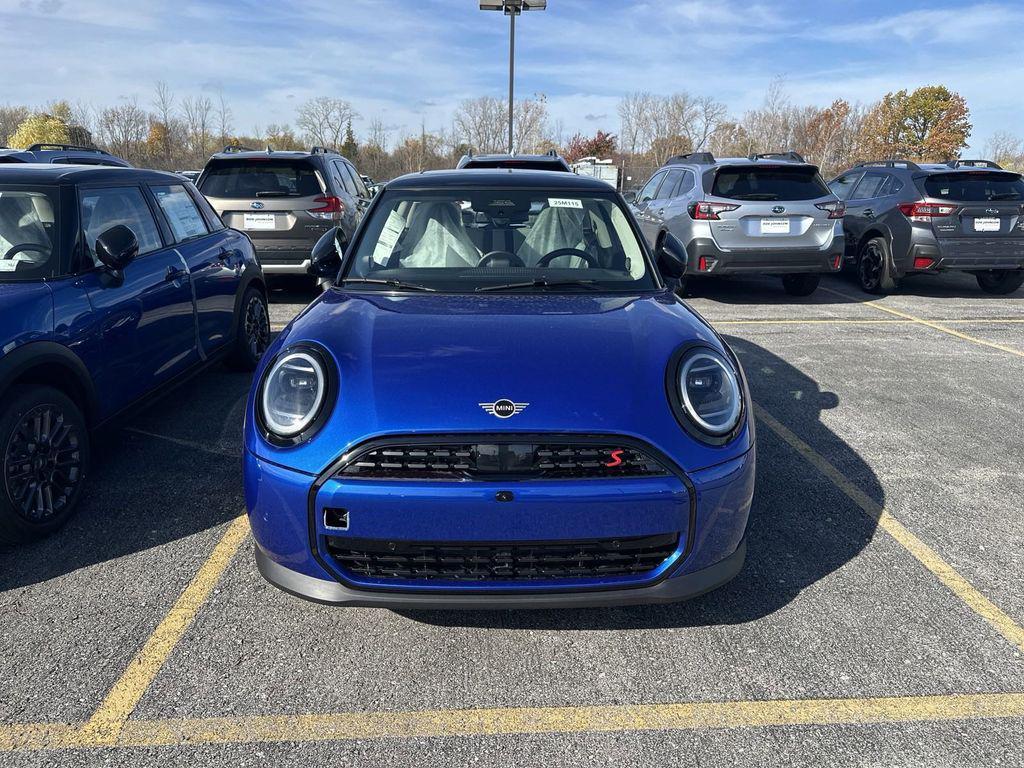 new 2025 MINI Hardtop car, priced at $37,380