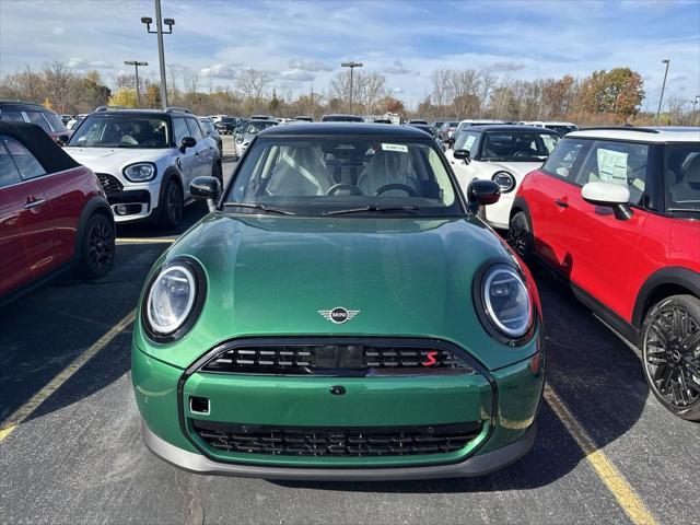 new 2025 MINI Hardtop car, priced at $37,370