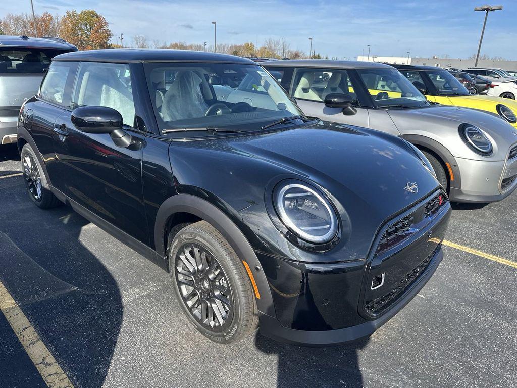 new 2025 MINI Hardtop car, priced at $37,380