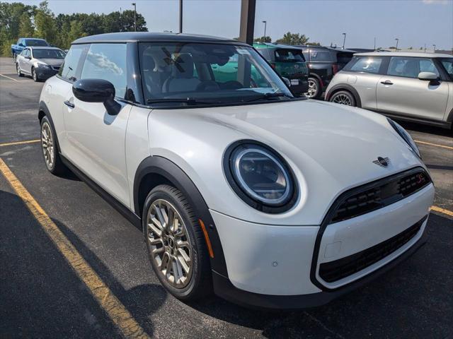 new 2025 MINI Hardtop car, priced at $35,905