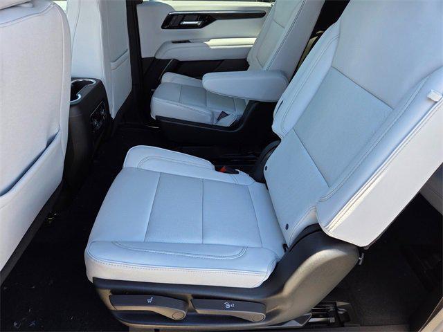 new 2025 Chevrolet Suburban car, priced at $85,817