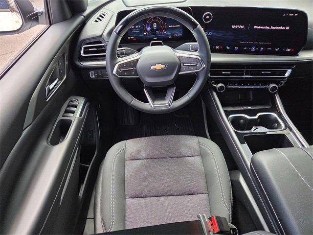 new 2026 Chevrolet Traverse car, priced at $49,068