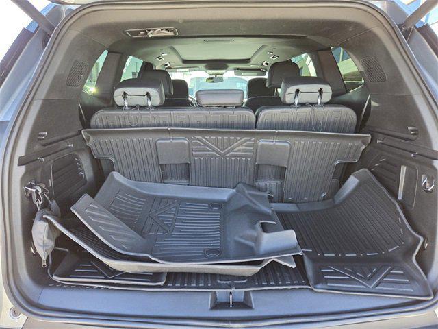 used 2025 GMC Acadia car, priced at $51,900