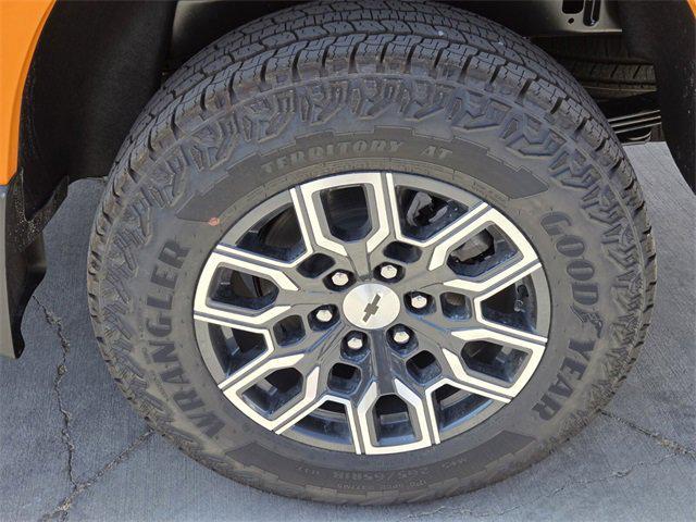 new 2025 Chevrolet Colorado car, priced at $47,474
