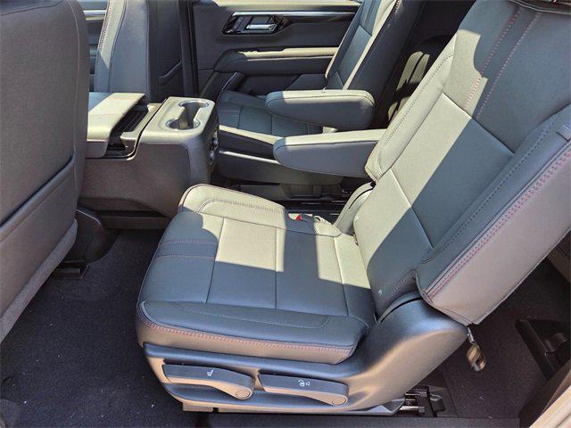 new 2025 Chevrolet Suburban car, priced at $88,782