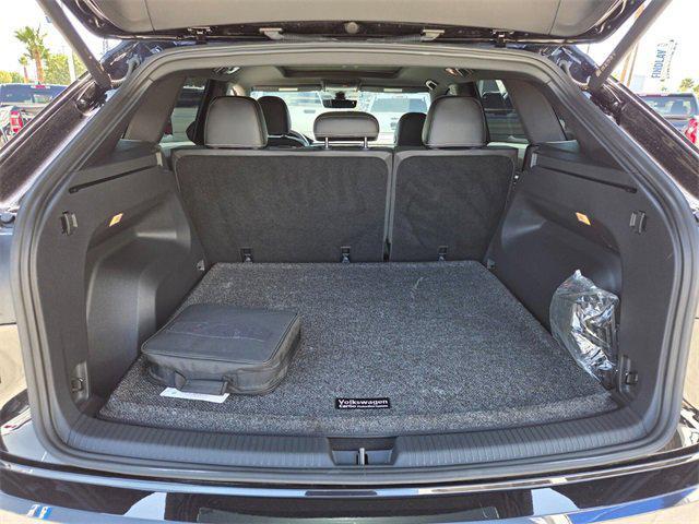 used 2023 Volkswagen Atlas Cross Sport car, priced at $34,900
