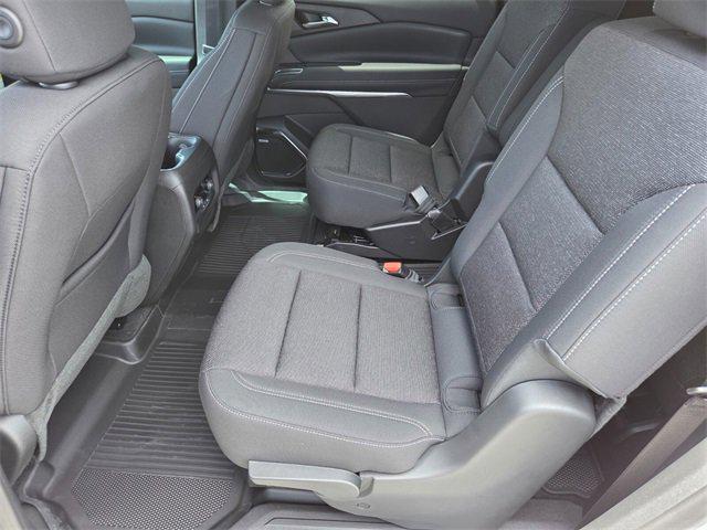 new 2026 Chevrolet Traverse car, priced at $49,068