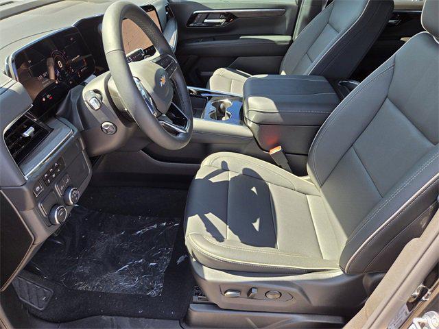 new 2025 Chevrolet Suburban car, priced at $80,591