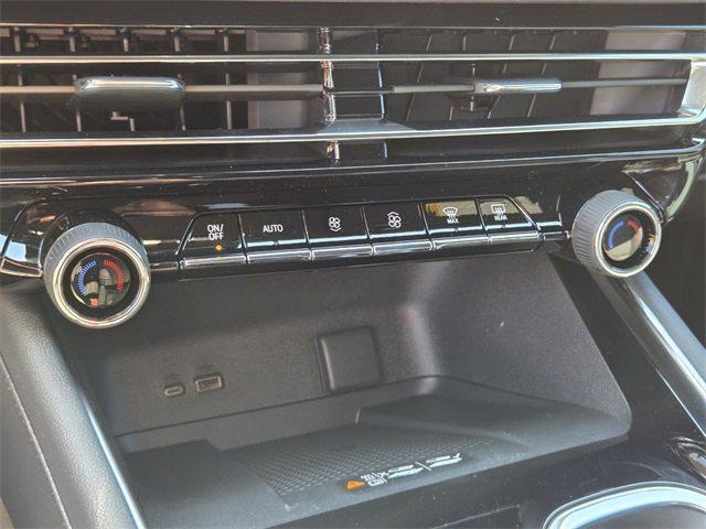 new 2026 Chevrolet Traverse car, priced at $56,925