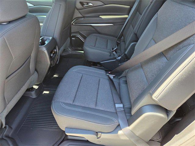 new 2026 Chevrolet Traverse car, priced at $49,068