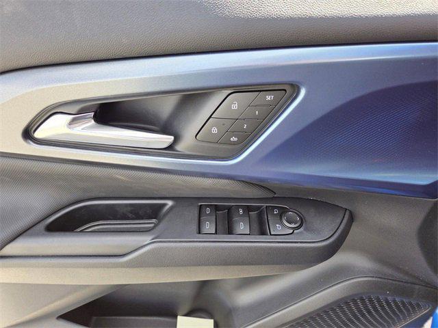 new 2026 Chevrolet Equinox EV car, priced at $45,423