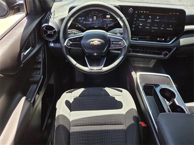 used 2025 Chevrolet Equinox car, priced at $29,900