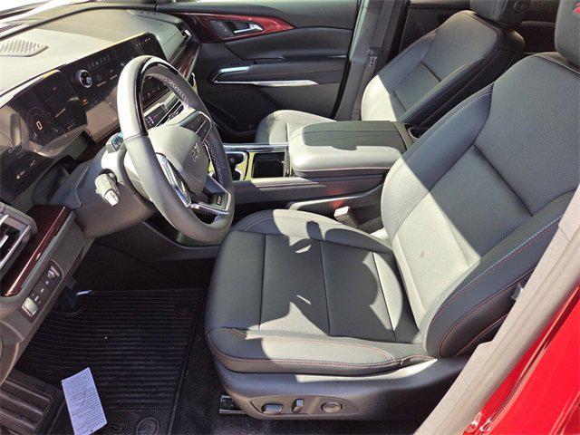 new 2026 Chevrolet Traverse car, priced at $57,405