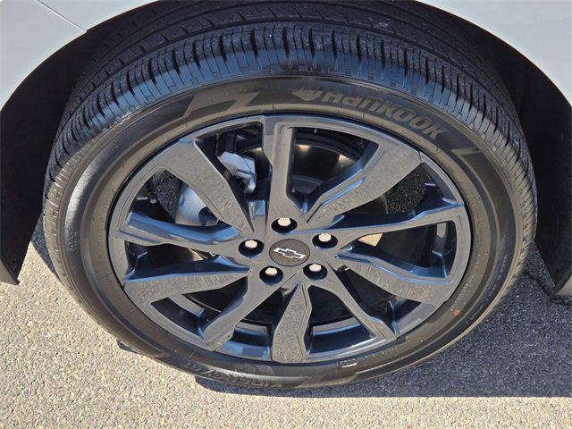 used 2022 Chevrolet Equinox car, priced at $25,900