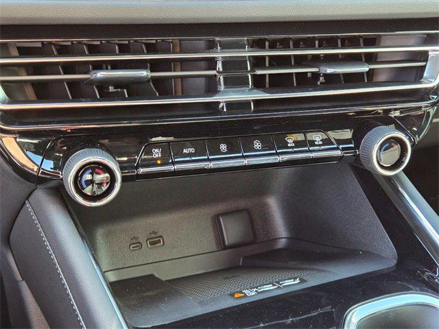 new 2026 Chevrolet Traverse car, priced at $55,193