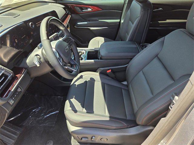 new 2026 Chevrolet Traverse car, priced at $56,925