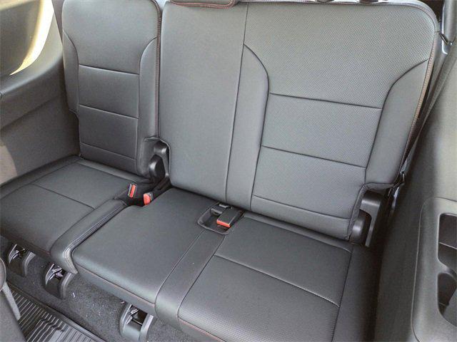 new 2026 Chevrolet Traverse car, priced at $56,925