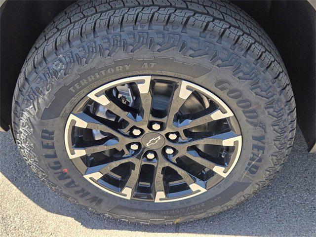 new 2026 Chevrolet Traverse car, priced at $56,925